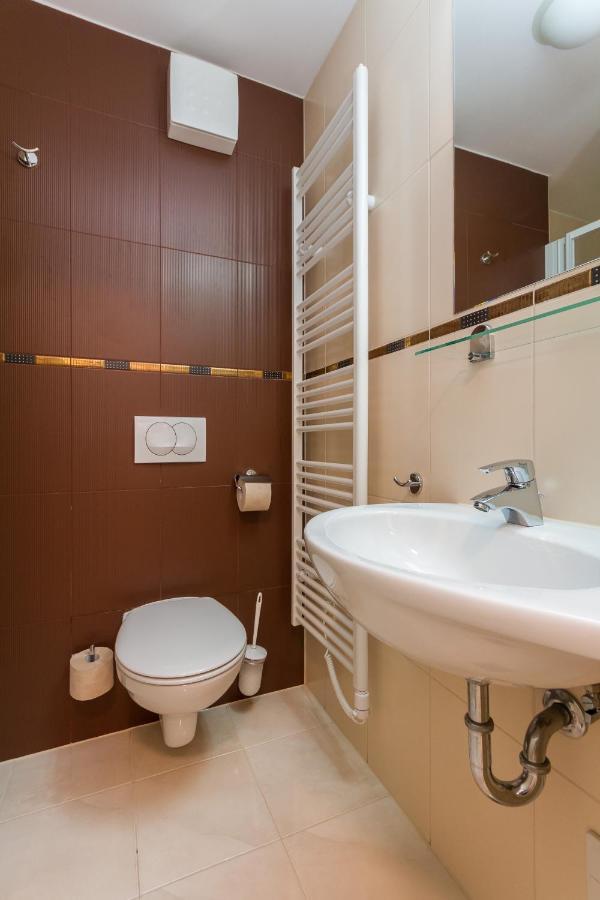 Premium Marina Apartments With Sea View By Locap Group Portorož Buitenkant foto