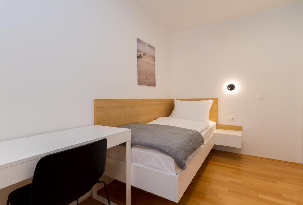 Premium Marina Apartments With Sea View By Locap Group Portorož Buitenkant foto